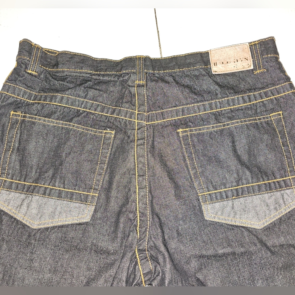 Brooklyn Xpress jean shorts. Size 40x13